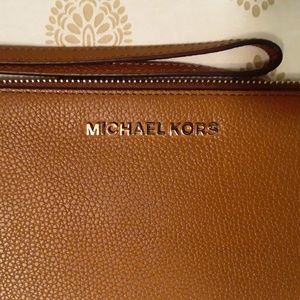 Michael Kors genuine leather wristlet, NWOT